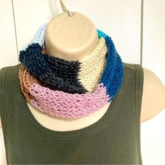 Infinity Scarf Rainbow Colorful with Sparkle Hand Knitted 34 x 3.5 inches - Picture 3 of 10